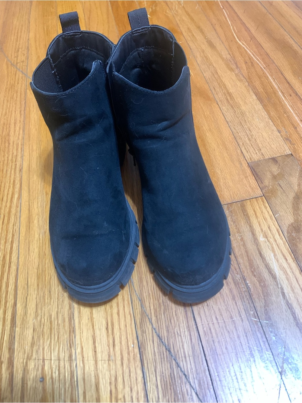 Kids Black Chelsea Boot-Style Ankle Shoes